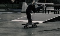 乒乓球 WTT：樊振东脚踝伤情好转，确认不会缺席 5 月中旬的沙特大满贯。